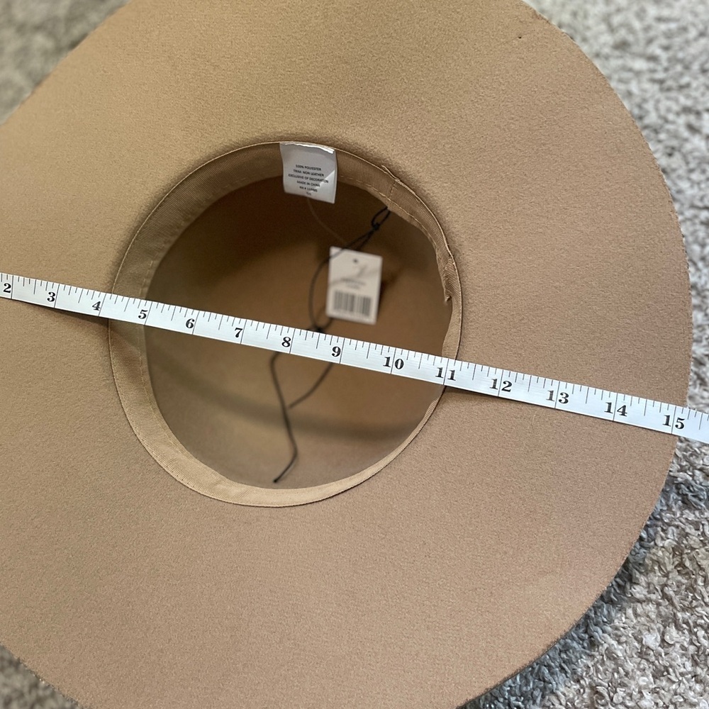 Floppy Hat w/ Wide Brim - Picture 4 of 6